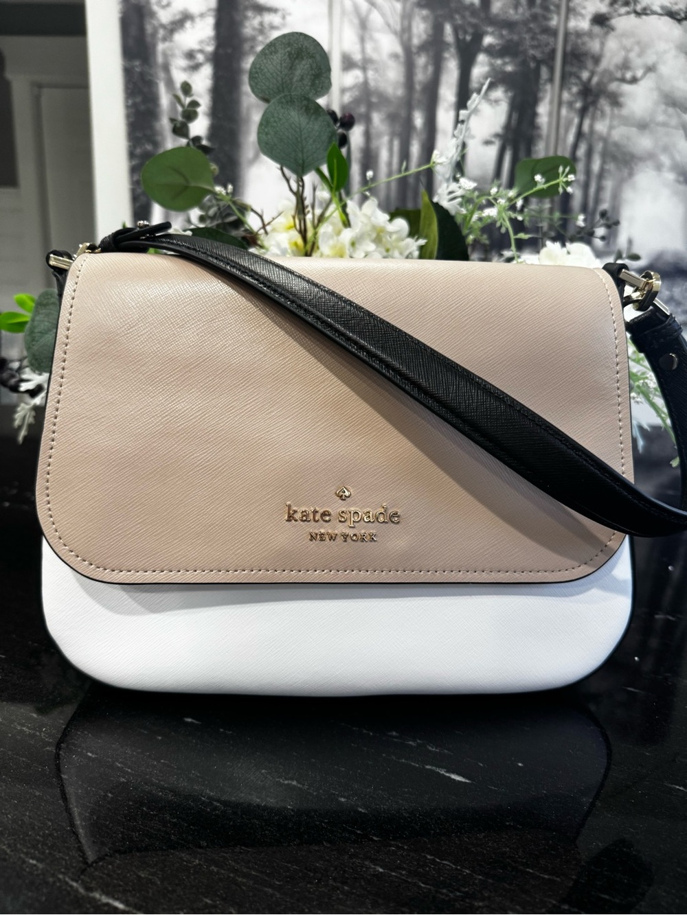Kate Spade Saffiano Leather Neutral Color block Convertible Crossbody